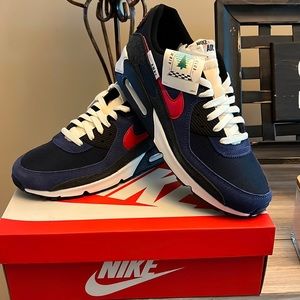 NIB Air Max 90 SE Running Club Edition